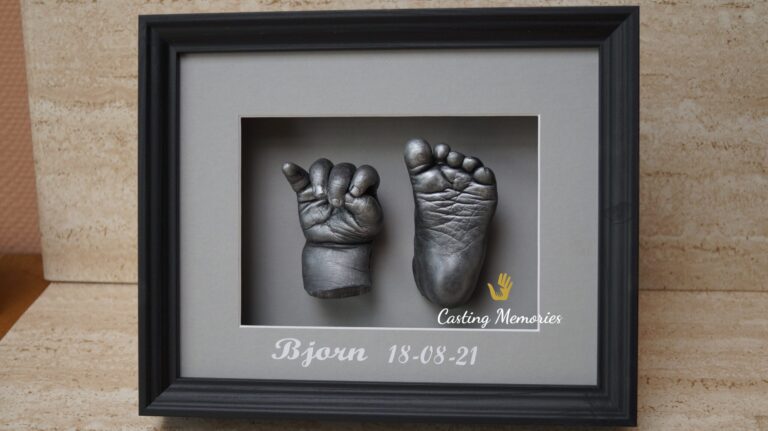Zilveren afdruk baby handje voetje